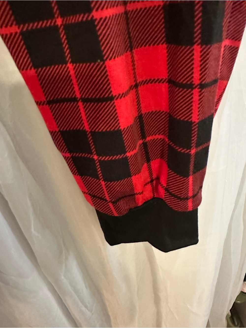 Family Christmas Pajamas. Black & Red Merry Christmas Pajama Set. - Picture 5 of 11